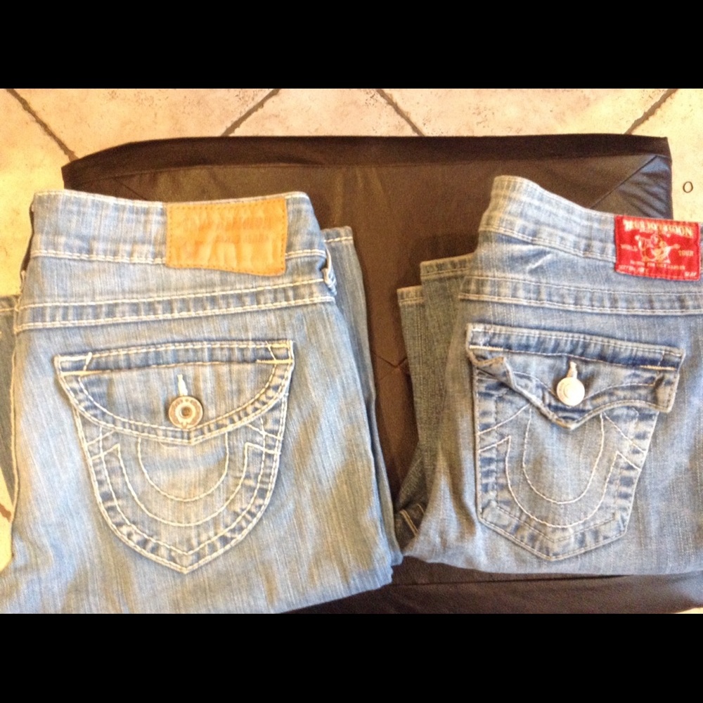 $27ea pair of True Religion jeans sizes 31 & 32